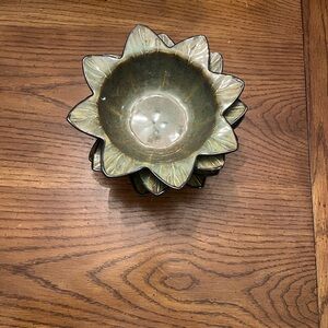 Sunflower Shaped Green Ceramic Bowls